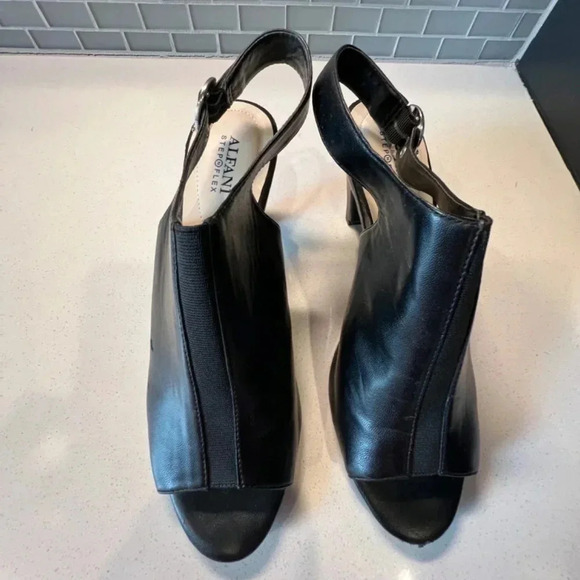 Aleani Step n Flex Black Leather Slingbacks Size 10 - Picture 9 of 9